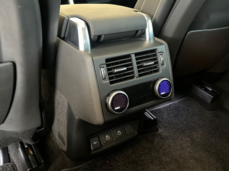 2024 (73) LAND ROVER DISCOVERY 3.0 D300 Dynamic HSE 5dr Auto 4932581