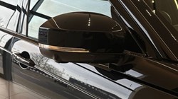 2024 (73) LAND ROVER DISCOVERY 3.0 D300 Dynamic HSE 5dr Auto 4932617