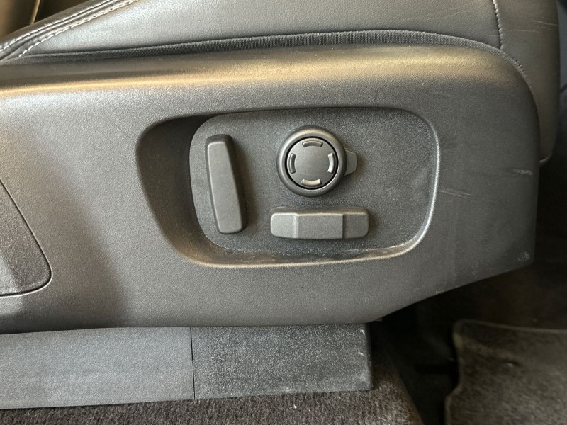 2024 (73) LAND ROVER DISCOVERY 3.0 D300 Dynamic HSE 5dr Auto 4932588