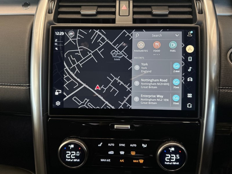 2024 (73) LAND ROVER DISCOVERY 3.0 D300 Dynamic HSE 5dr Auto 4932595