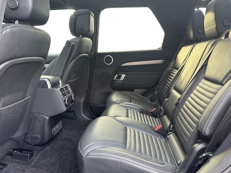 2024 (73) LAND ROVER DISCOVERY 3.0 D300 Dynamic HSE 5dr Auto 4932567