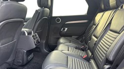 2024 (73) LAND ROVER DISCOVERY 3.0 D300 Dynamic HSE 5dr Auto 4932567