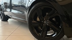 2024 (73) LAND ROVER DISCOVERY 3.0 D300 Dynamic HSE 5dr Auto 4932611