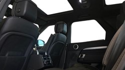 2024 (73) LAND ROVER DISCOVERY 3.0 D300 Dynamic HSE 5dr Auto 4932584