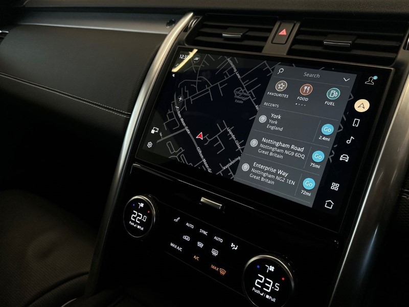 2024 (73) LAND ROVER DISCOVERY 3.0 D300 Dynamic HSE 5dr Auto 4932574