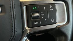 2024 (73) LAND ROVER DISCOVERY 3.0 D300 Dynamic HSE 5dr Auto 4932591