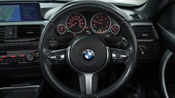 2015 (15) BMW 4 SERIES 420d M Sport 2dr 2982721