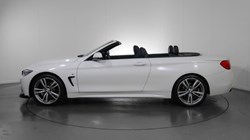 2015 (15) BMW 4 SERIES 420d M Sport 2dr 3074018