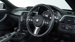2015 (15) BMW 4 SERIES 420d M Sport 2dr 2982707