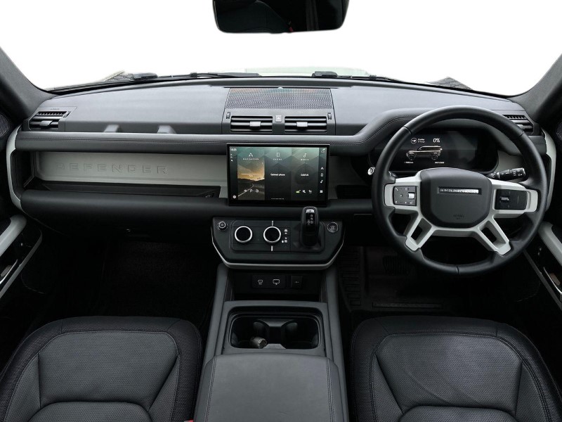 2024 (24) LAND ROVER DEFENDER 2.0 P400e X-Dynamic HSE 110 5dr Auto 5064909