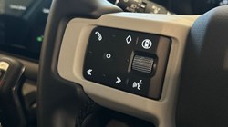 2024 (24) LAND ROVER DEFENDER 2.0 P400e X-Dynamic HSE 110 5dr Auto 4934650