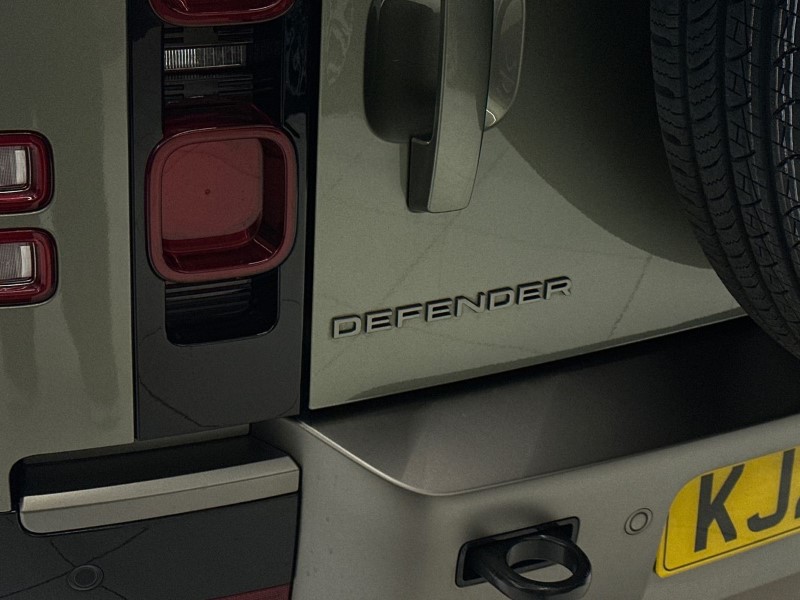 2024 (24) LAND ROVER DEFENDER 2.0 P400e X-Dynamic HSE 110 5dr Auto 5064946