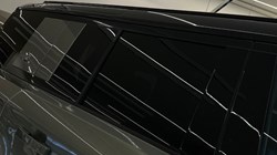 2024 (24) LAND ROVER DEFENDER 2.0 P400e X-Dynamic HSE 110 5dr Auto 4934672