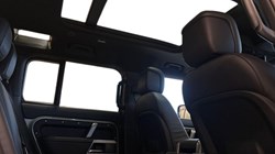 2024 (24) LAND ROVER DEFENDER 2.0 P400e X-Dynamic HSE 110 5dr Auto 4934642