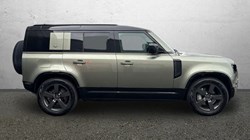 2024 (24) LAND ROVER DEFENDER 2.0 P400e X-Dynamic HSE 110 5dr Auto 4934626