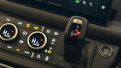 2024 (24) LAND ROVER DEFENDER 2.0 P400e X-Dynamic HSE 110 5dr Auto 5064913