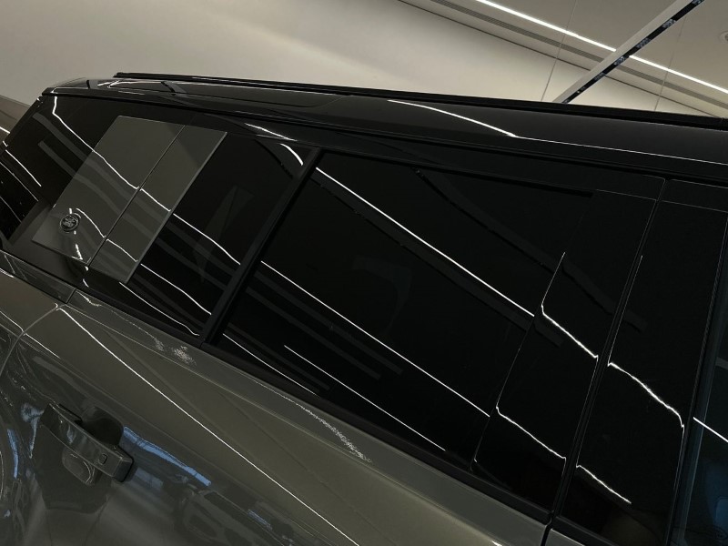 2024 (24) LAND ROVER DEFENDER 2.0 P400e X-Dynamic HSE 110 5dr Auto 5064951