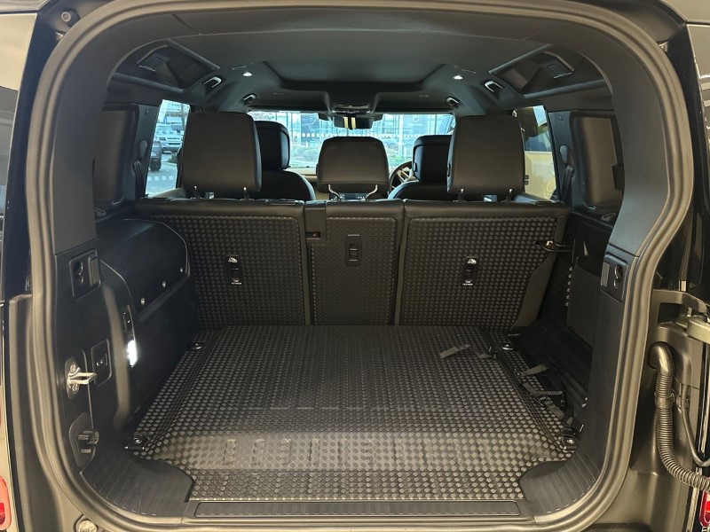 2024 (24) LAND ROVER DEFENDER 2.0 P400e X-Dynamic HSE 110 5dr Auto 5064910