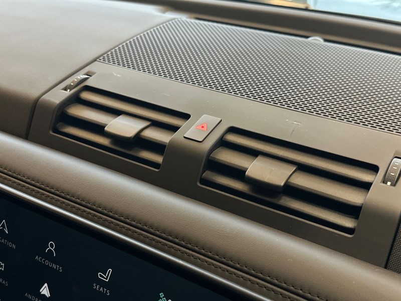 2024 (24) LAND ROVER DEFENDER 2.0 P400e X-Dynamic HSE 110 5dr Auto 4934657