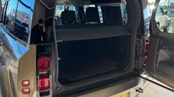 2023 (73) LAND ROVER DEFENDER 3.0 D250 X-Dynamic HSE 110 5dr Auto 4910499