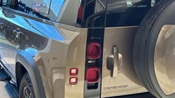 2023 (73) LAND ROVER DEFENDER 3.0 D250 X-Dynamic HSE 110 5dr Auto 4910478