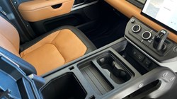 2023 (73) LAND ROVER DEFENDER 3.0 D250 X-Dynamic HSE 110 5dr Auto 4910513