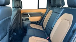 2023 (73) LAND ROVER DEFENDER 3.0 D250 X-Dynamic HSE 110 5dr Auto 4910463