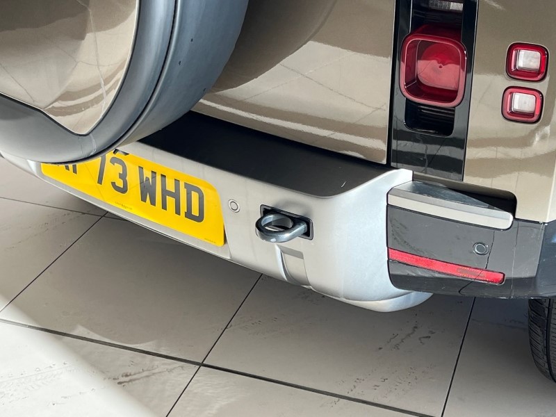 2023 (73) LAND ROVER DEFENDER 3.0 D250 X-Dynamic HSE 110 5dr Auto 4910481