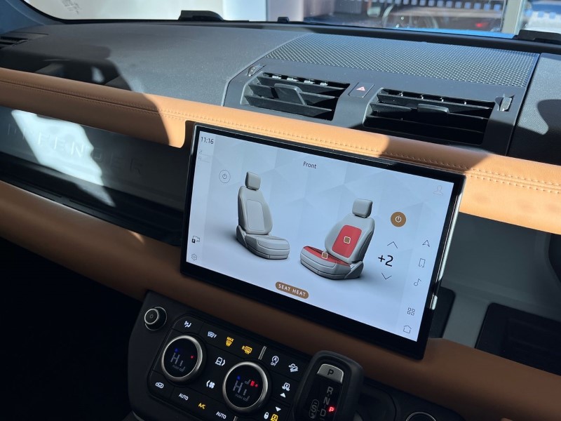 2023 (73) LAND ROVER DEFENDER 3.0 D250 X-Dynamic HSE 110 5dr Auto 4910495