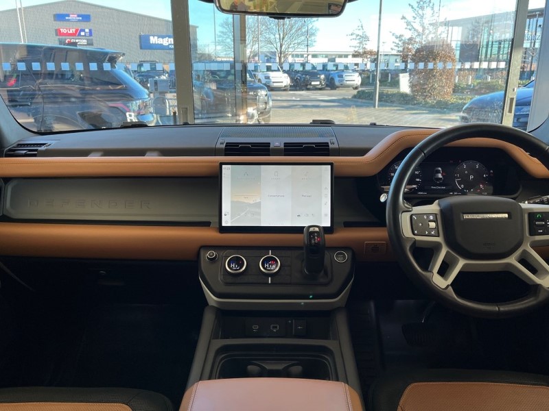 2023 (73) LAND ROVER DEFENDER 3.0 D250 X-Dynamic HSE 110 5dr Auto 4910473