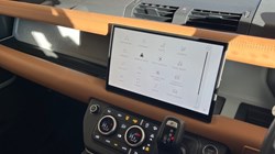 2023 (73) LAND ROVER DEFENDER 3.0 D250 X-Dynamic HSE 110 5dr Auto 4910494