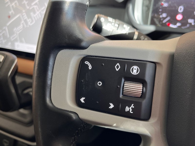 2023 (73) LAND ROVER DEFENDER 3.0 D250 X-Dynamic HSE 110 5dr Auto 4910487