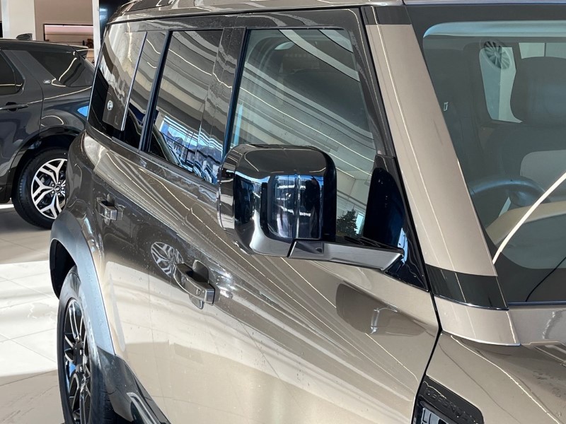 2023 (73) LAND ROVER DEFENDER 3.0 D250 X-Dynamic HSE 110 5dr Auto 4910508