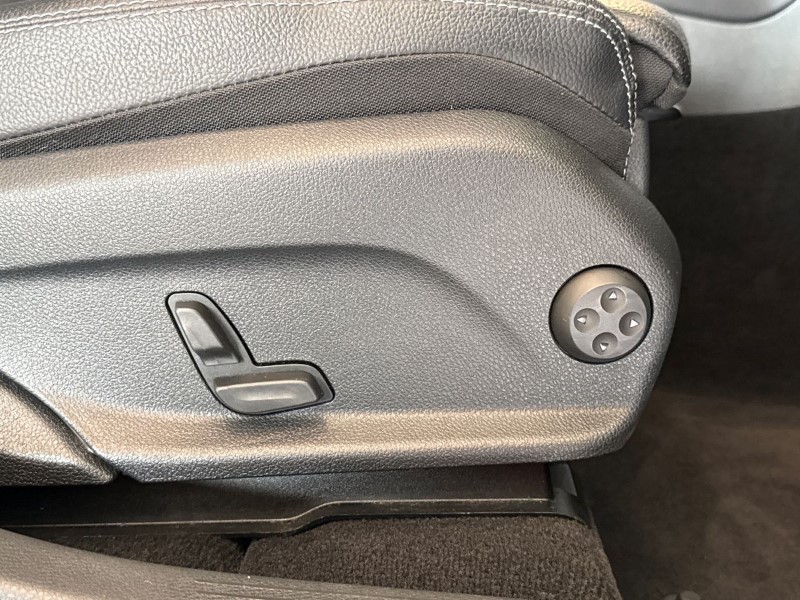 2020 (70) MERCEDES-BENZ GLC 220d 4Matic Sport 5dr 9G-Tronic 4907661