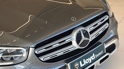 2020 (70) MERCEDES-BENZ GLC 220d 4Matic Sport 5dr 9G-Tronic 4907679