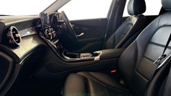 2020 (70) MERCEDES-BENZ GLC 220d 4Matic Sport 5dr 9G-Tronic 4907641