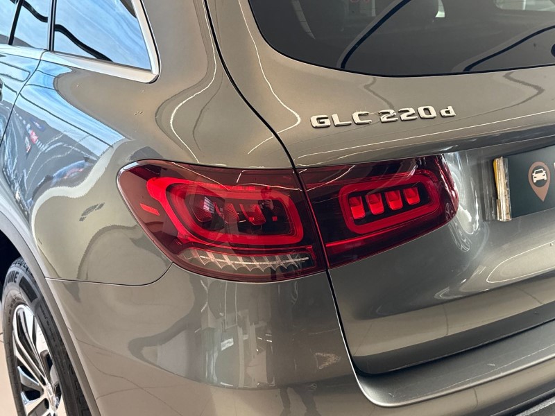 2020 (70) MERCEDES-BENZ GLC 220d 4Matic Sport 5dr 9G-Tronic 4907657