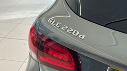 2020 (70) MERCEDES-BENZ GLC 220d 4Matic Sport 5dr 9G-Tronic 4907682
