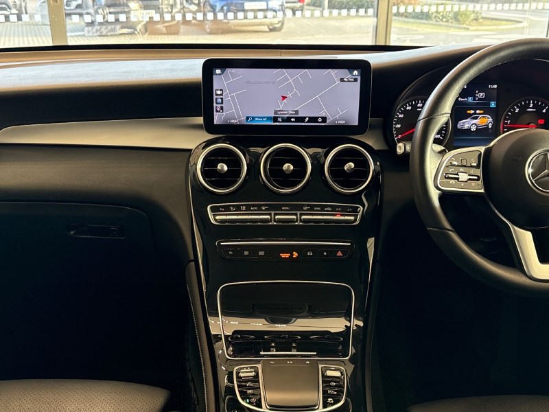 2020 (70) MERCEDES-BENZ GLC 220d 4Matic Sport 5dr 9G-Tronic 4907652