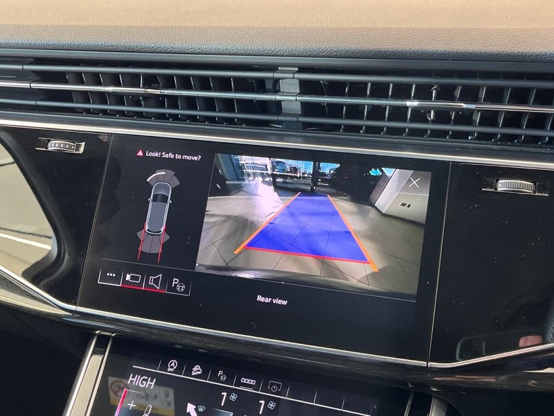 2021 (21) AUDI Q7 55 TFSI Quattro Black Edition 5dr Tiptronic 4911387