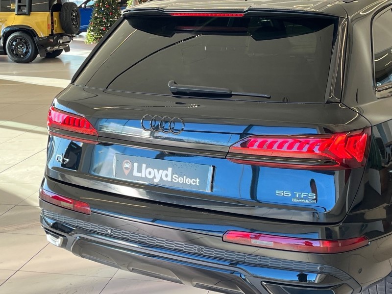 2021 (21) AUDI Q7 55 TFSI Quattro Black Edition 5dr Tiptronic 4911403