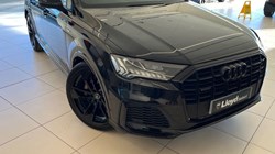 2021 (21) AUDI Q7 55 TFSI Quattro Black Edition 5dr Tiptronic 4911399