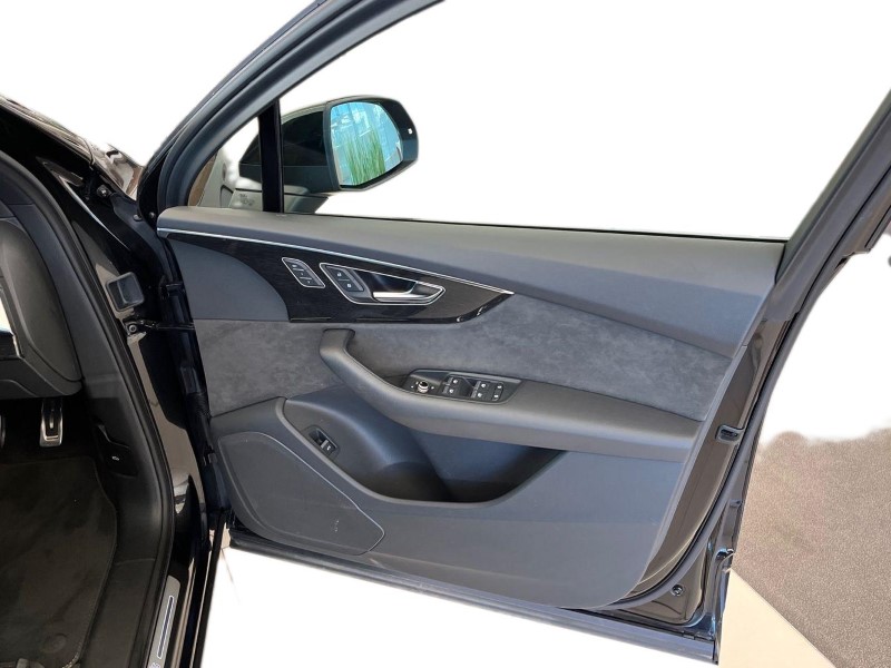 2021 (21) AUDI Q7 55 TFSI Quattro Black Edition 5dr Tiptronic 4911378