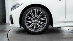 2021 (21) BMW 3 SERIES 320d MHT M Sport 4dr Step Auto 3024939