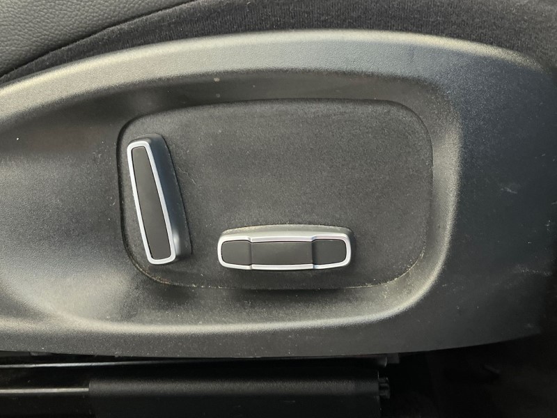 2020 (20) JAGUAR F-PACE 2.0d [180] Chequered Flag 5dr Auto AWD 4912470