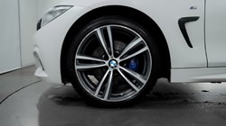 2016 (66) BMW 4 SERIES 420i xDrive M Sport 5dr Auto [Professional Media] 3049117