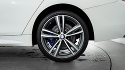 2016 (66) BMW 4 SERIES 420i xDrive M Sport 5dr Auto [Professional Media] 3049116
