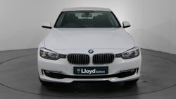 2015 (15) BMW 3 SERIES 330d xDrive Luxury 4dr Step Auto [Business Media] 3060722