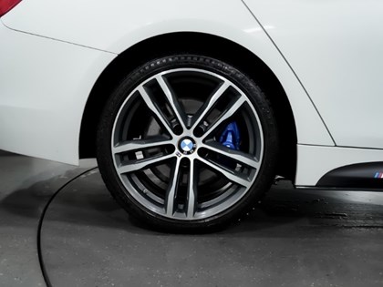 2017 (67) BMW 4 SERIES 420d [190] M Sport 5dr Auto [Professional Media]