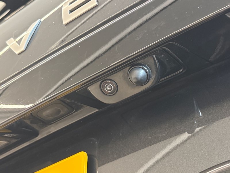 2020 (70) LAND ROVER DISCOVERY 3.0 SD6 HSE Luxury 5dr Auto 4909569